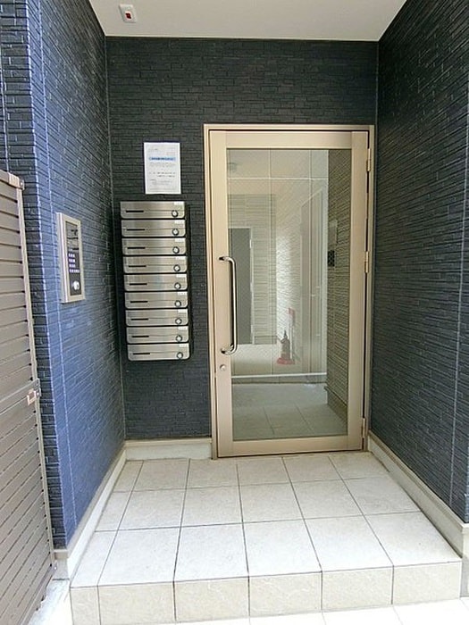 エントランス部分 メゾンKPC