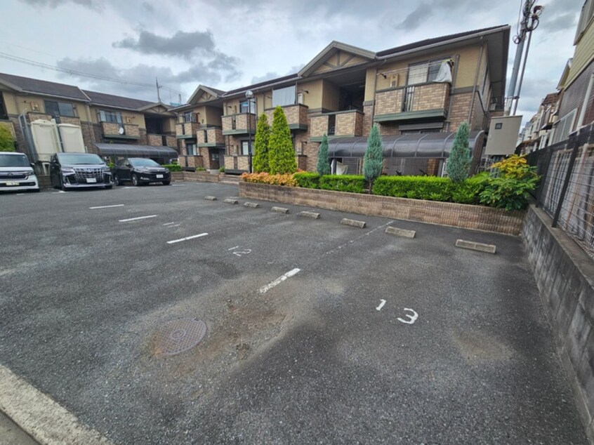 駐車場 サンフェルティＢ棟