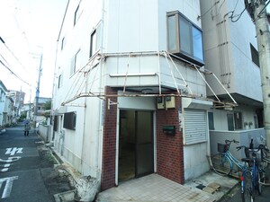 朝日町戸建て