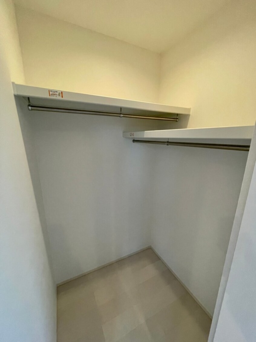 収納 アヴァロン富田