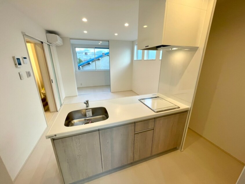 キッチン アヴァロン富田