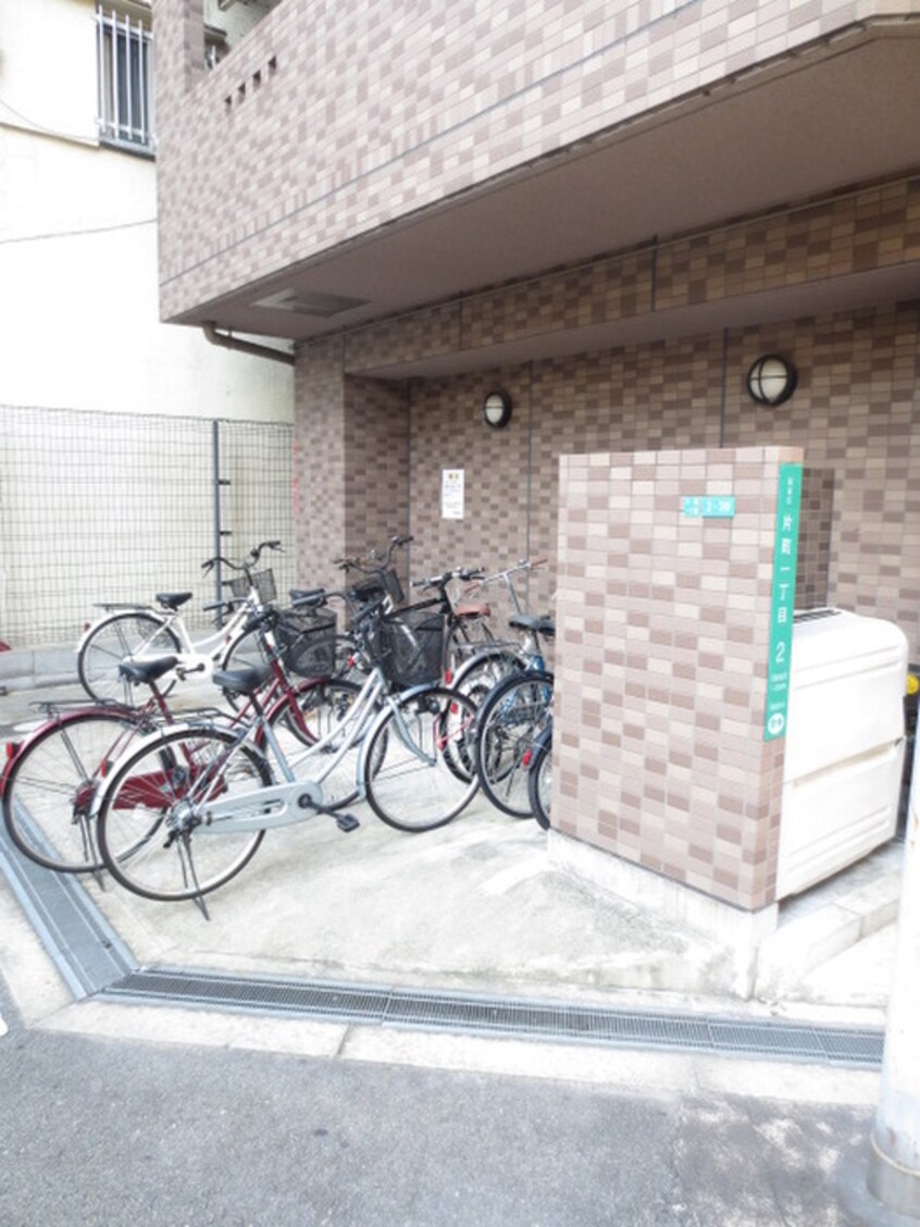 駐輪場 ﾌﾟﾘ-ｵ-ﾙ