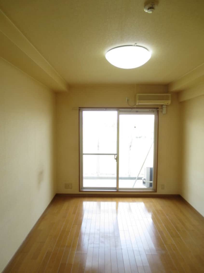 居室 ﾂｲﾝｴｸｾﾙﾎﾘｺ