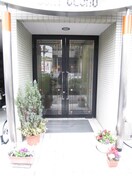 エントランス部分 ＣＯＵＲＴ　ＵＥＳＨＯ