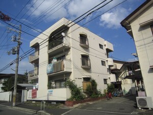 メゾンタカダ