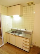 キッチン ルミエール春日森