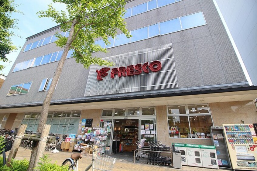フレスコ五条西洞院店(スーパー)まで310m ﾌｧｽﾃｰﾄ京都堀川ｽｸｴｱ（1004）