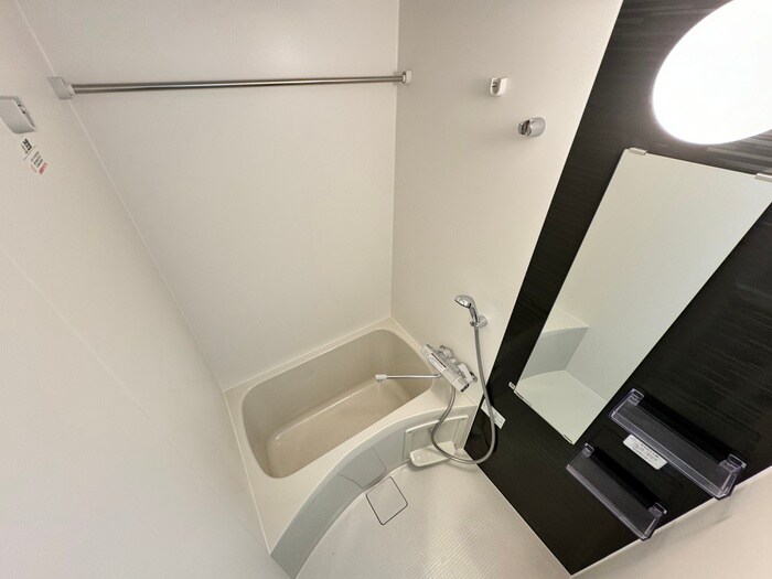 バス／シャワールーム等 ﾚｼﾞｭｰﾙｱｯｼｭ神戸VIVANT(306)