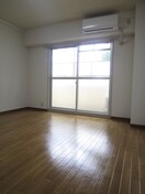 居室 メゾン南江口