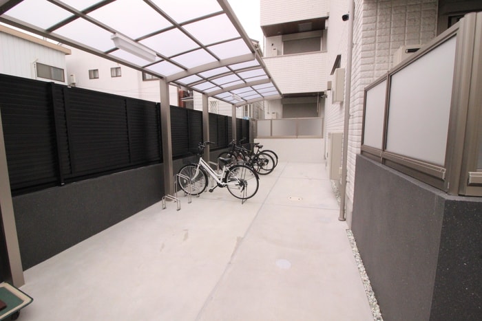 駐輪場 スクエア摩耶