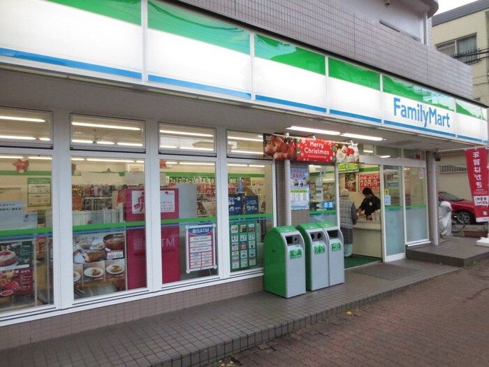ファミリーマート(コンビニ)まで140m スクエア摩耶