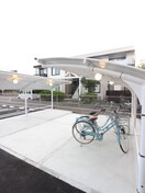 駐輪場 プラシード