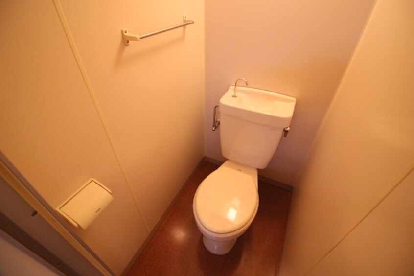 トイレ ＥＡＳＹ　ＢＯＸ　千里山東