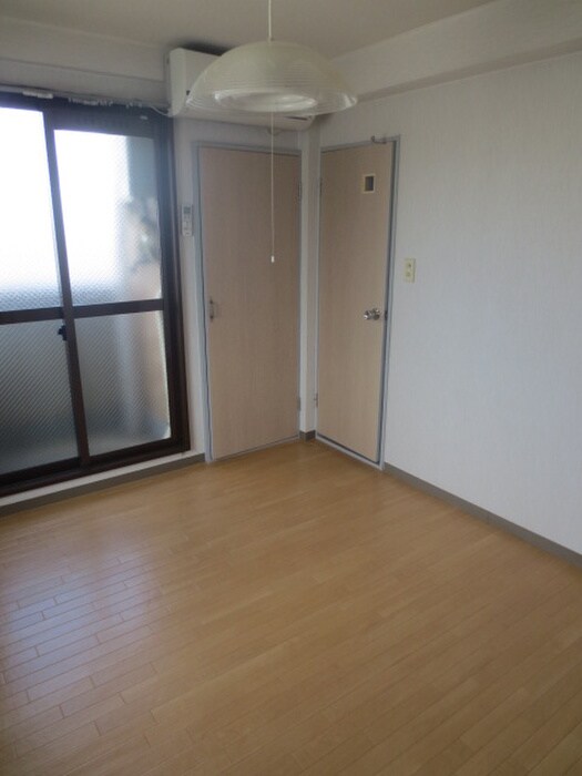 居室 アルコバレーノ