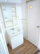 洗面 マンション東岡