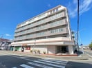 中西第３マンションの外観