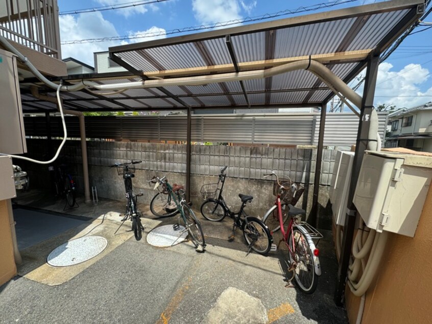 駐輪場 アネックス高座