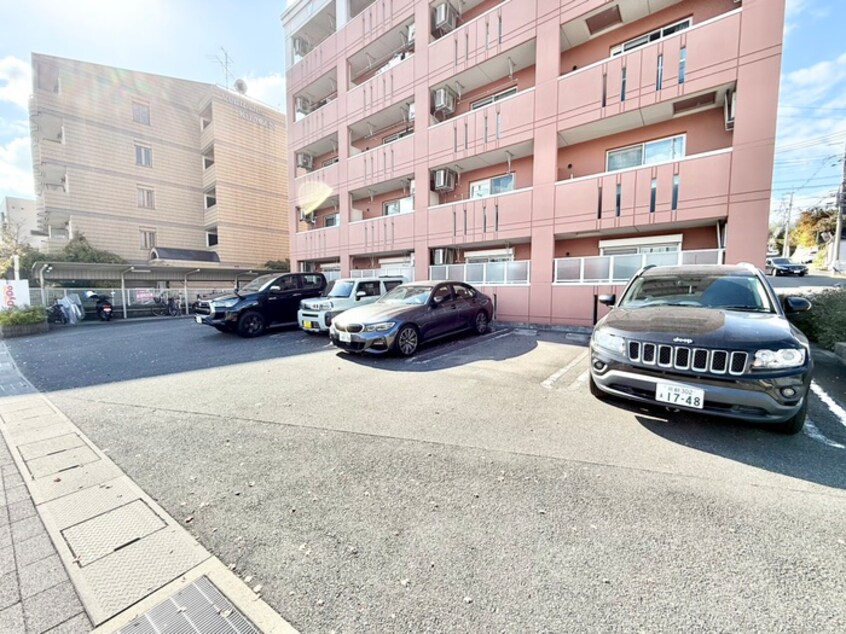 駐車場 グランベル三山木