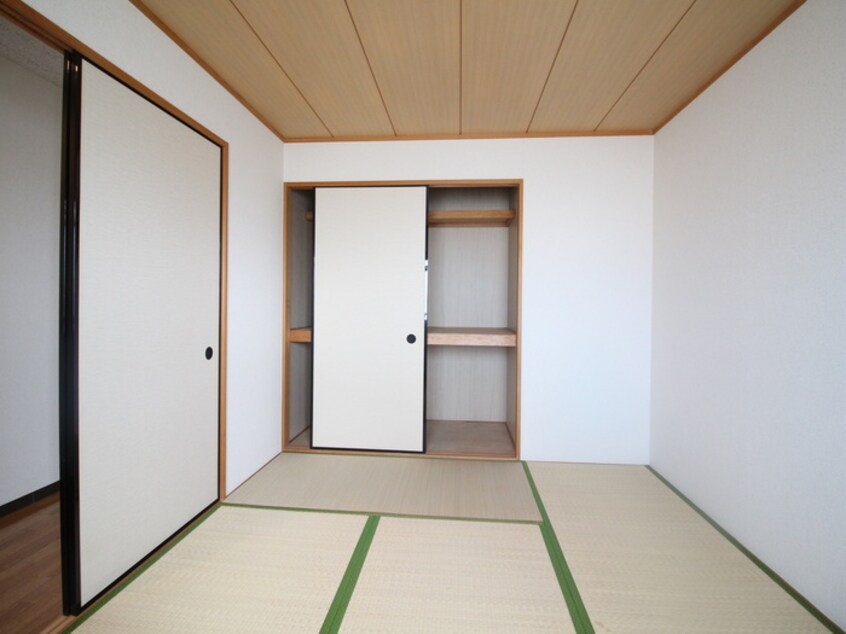 収納 Ｍﾌﾟﾗｻﾞ楠根　参番館