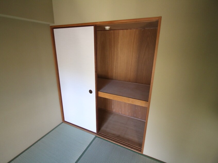 収納 ファミール 武庫之荘