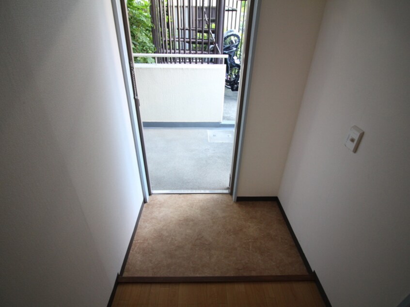 玄関 ファミール 武庫之荘