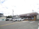 セブン-イレブン 尼崎富松町２丁目店(コンビニ)まで400m ファミール 武庫之荘