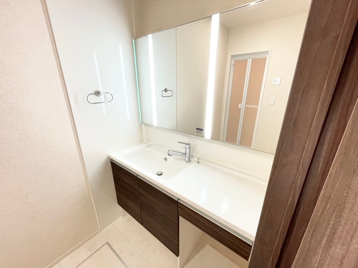 洗面 GRAMM六地蔵B棟