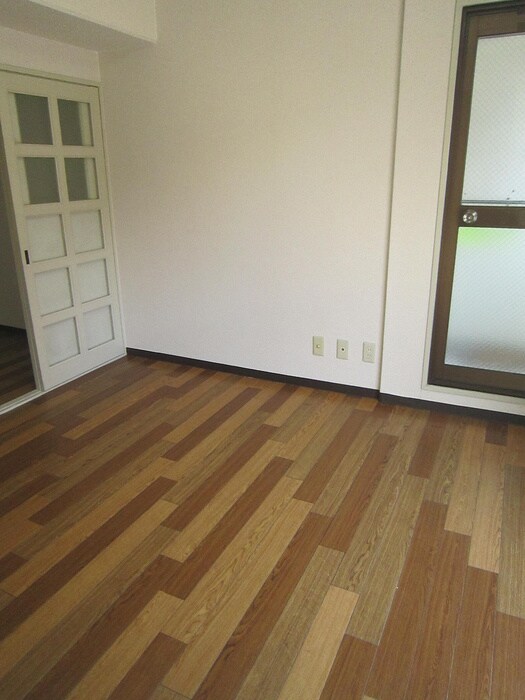 居室 ラフィーネ三宮