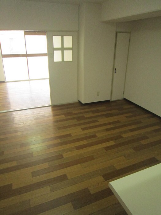 居室 ラフィーネ三宮