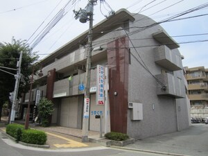 ファミール逆瀬