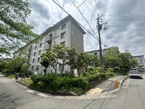 箕面粟生第二住宅第12号棟(401)