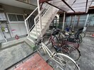 駐輪場 ドゥ－エル南