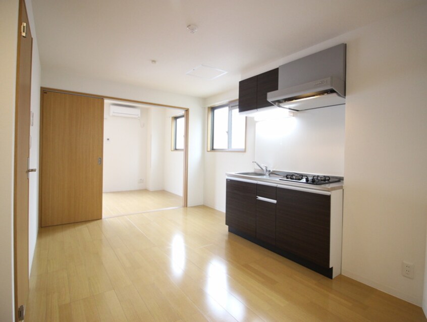 居室 エル　レジデンシア下新庄