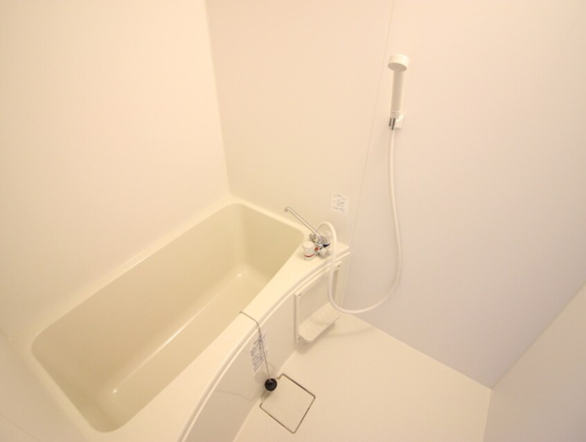 バス／シャワールーム等 エル　レジデンシア下新庄