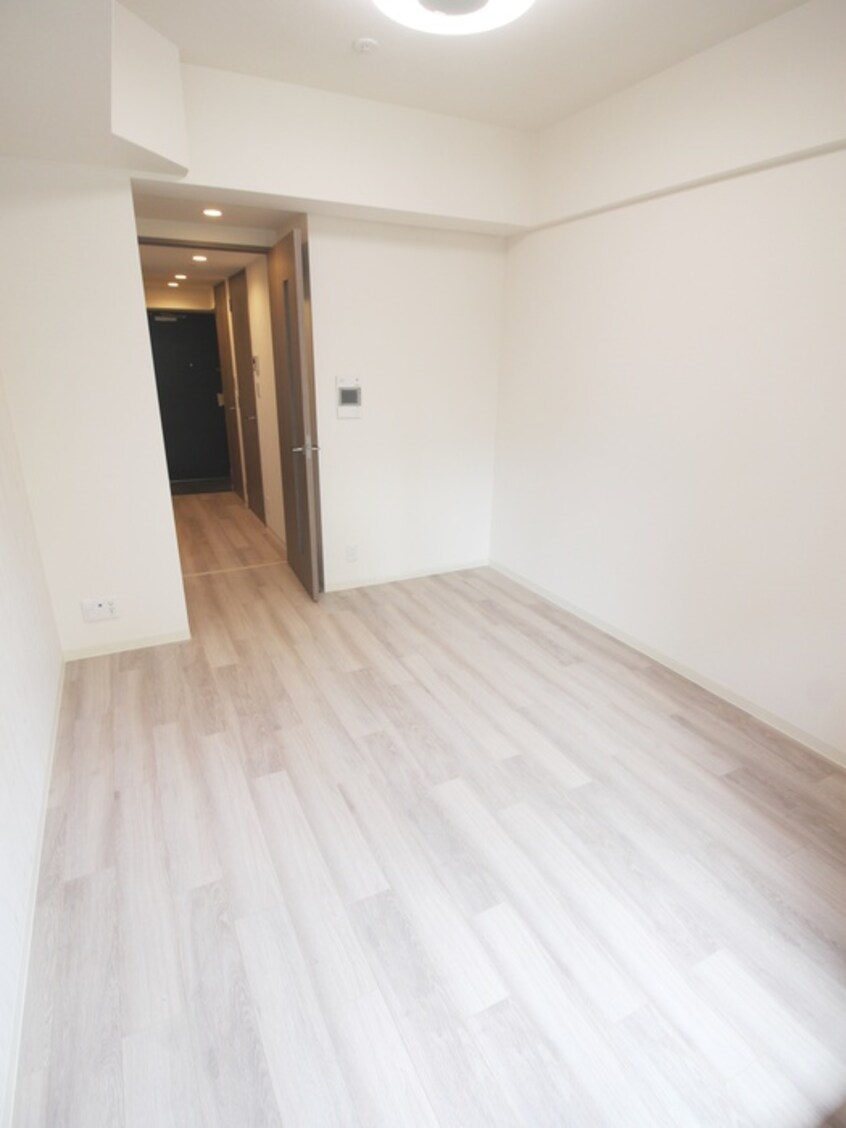 居室 ﾌﾟﾚｻﾝｽ西中島南方ｾﾚｽﾄ(1010)