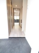 廊下 ﾌﾟﾚｻﾝｽ西中島南方ｾﾚｽﾄ(1010)