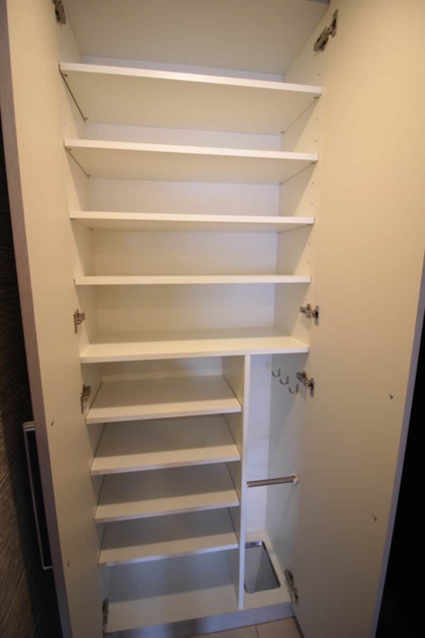 靴箱 ﾌｧｰｽﾄｽﾃｰｼﾞ京町堀ﾚｼﾞﾃﾞﾝｽ(901)