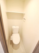トイレ ﾌﾟﾚｻﾝｽ西中島南方ｾﾚｽﾄ(1012)