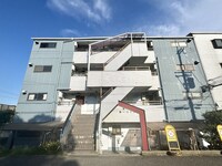 秀和第一ハイツ