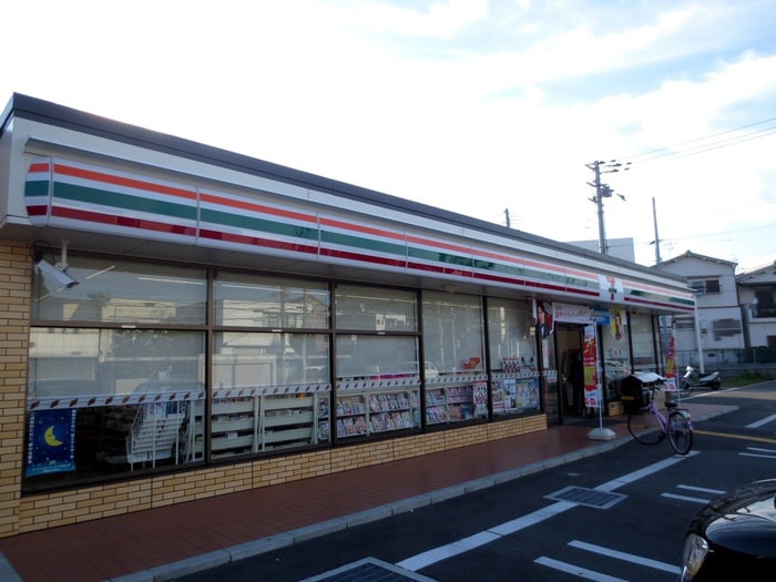 セブンイレブン(コンビニ)まで854m グレ－スＡ
