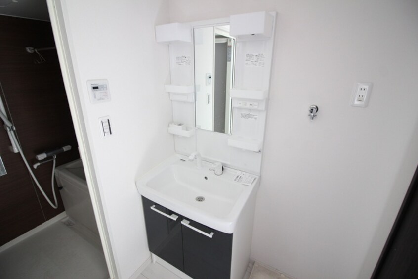 洗面 コートベルフラワー