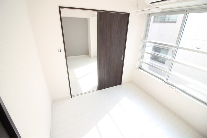 居室 コートベルフラワー