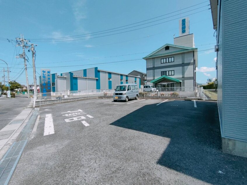 駐車場 リバティハウス守山