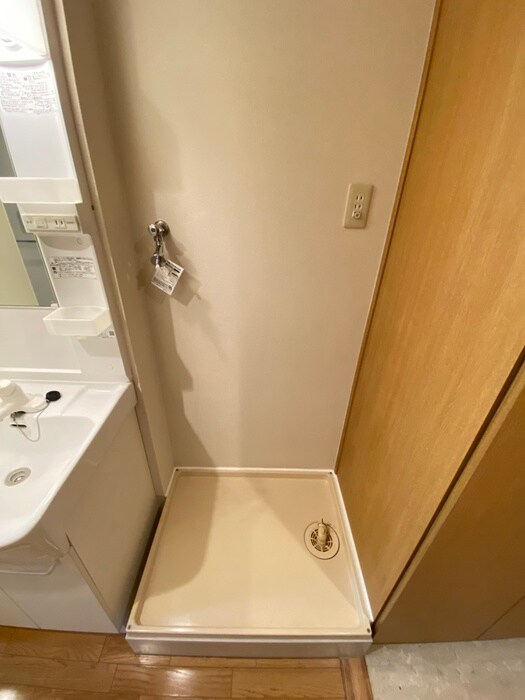 洗濯機置場 ア－バンエ－ス守口パル