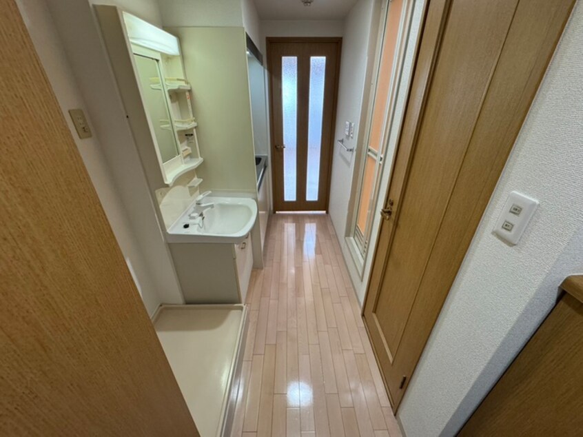 廊下 ア－バンエ－ス守口パル