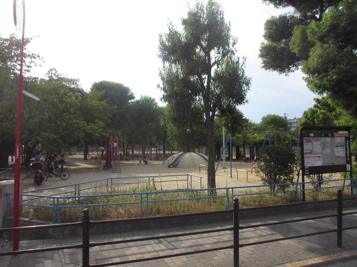 平野西公園(公園)まで276m ニュ－ヴィラ有馬