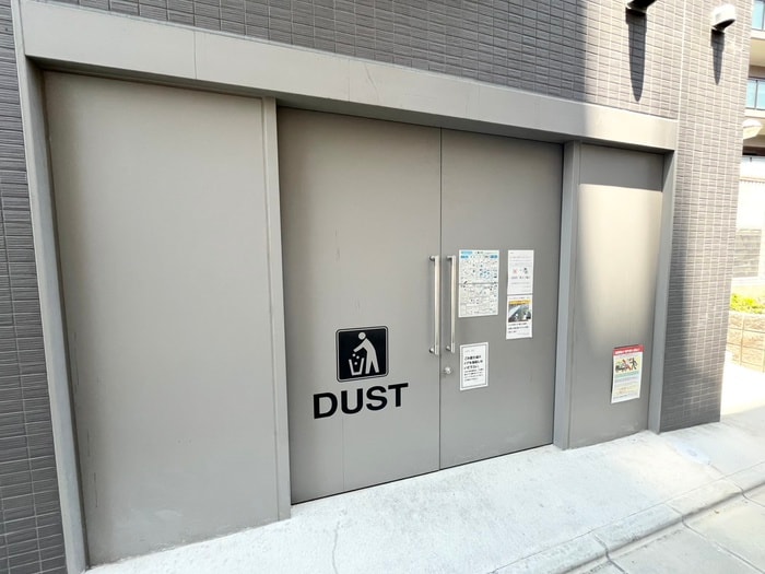 建物設備 プレサンス江坂ベルフィーヌ