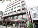 セブンイレブン(コンビニ)まで93m パルディナカダⅢ
