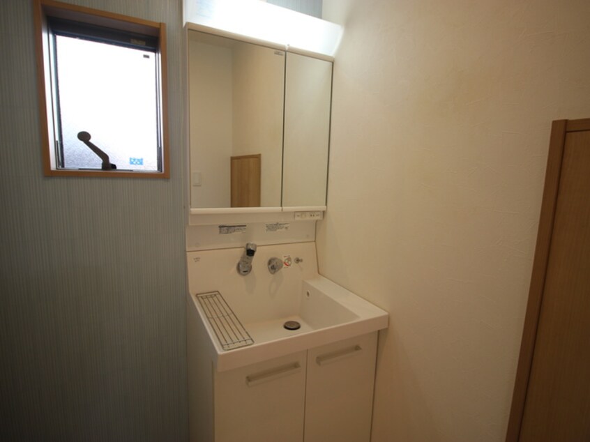 洗面 メゾン朝霧