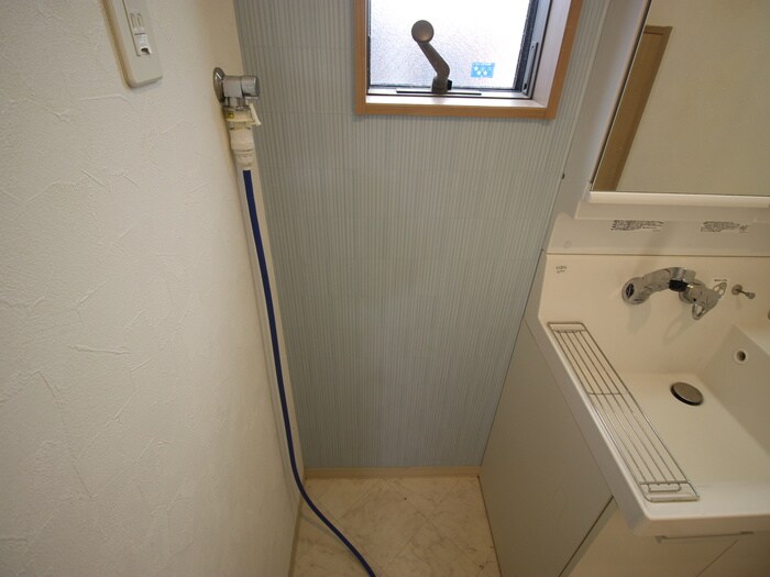 洗濯機置場 メゾン朝霧